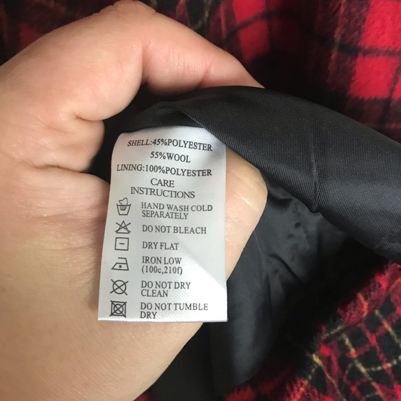 SOLD! Motel Ernest Coat Black Red Plaid Size M - Picture 7 of 7
